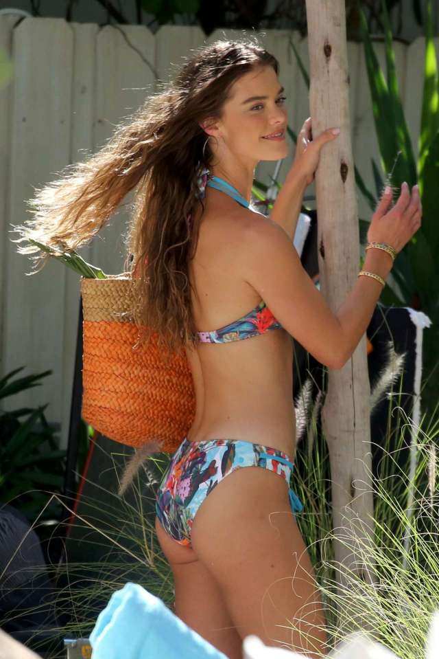 Nina Agdal in Bikini on the Beach in Miami