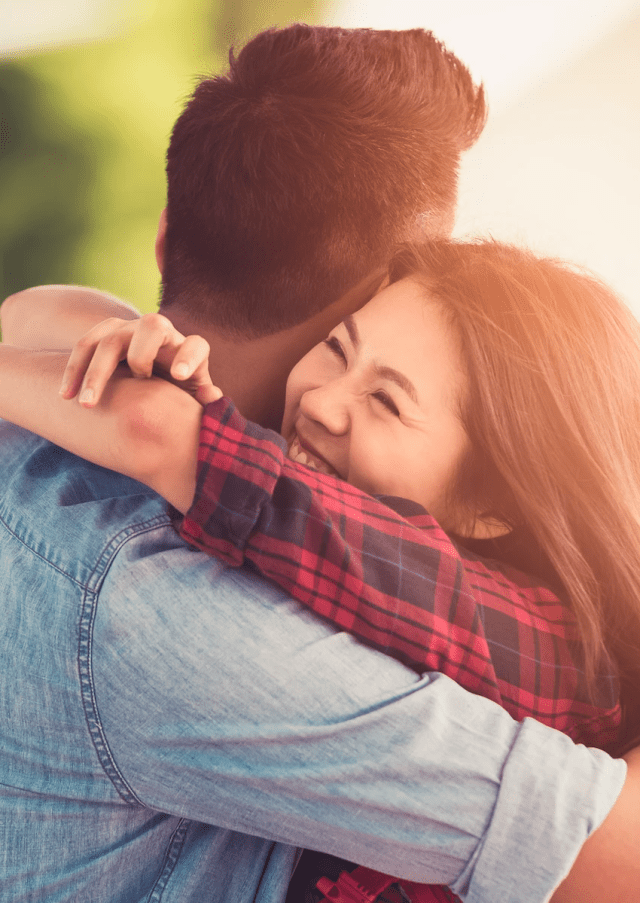 6 Tiny Habits Of Couples Who Keep Their Great Big Love Alive Forever